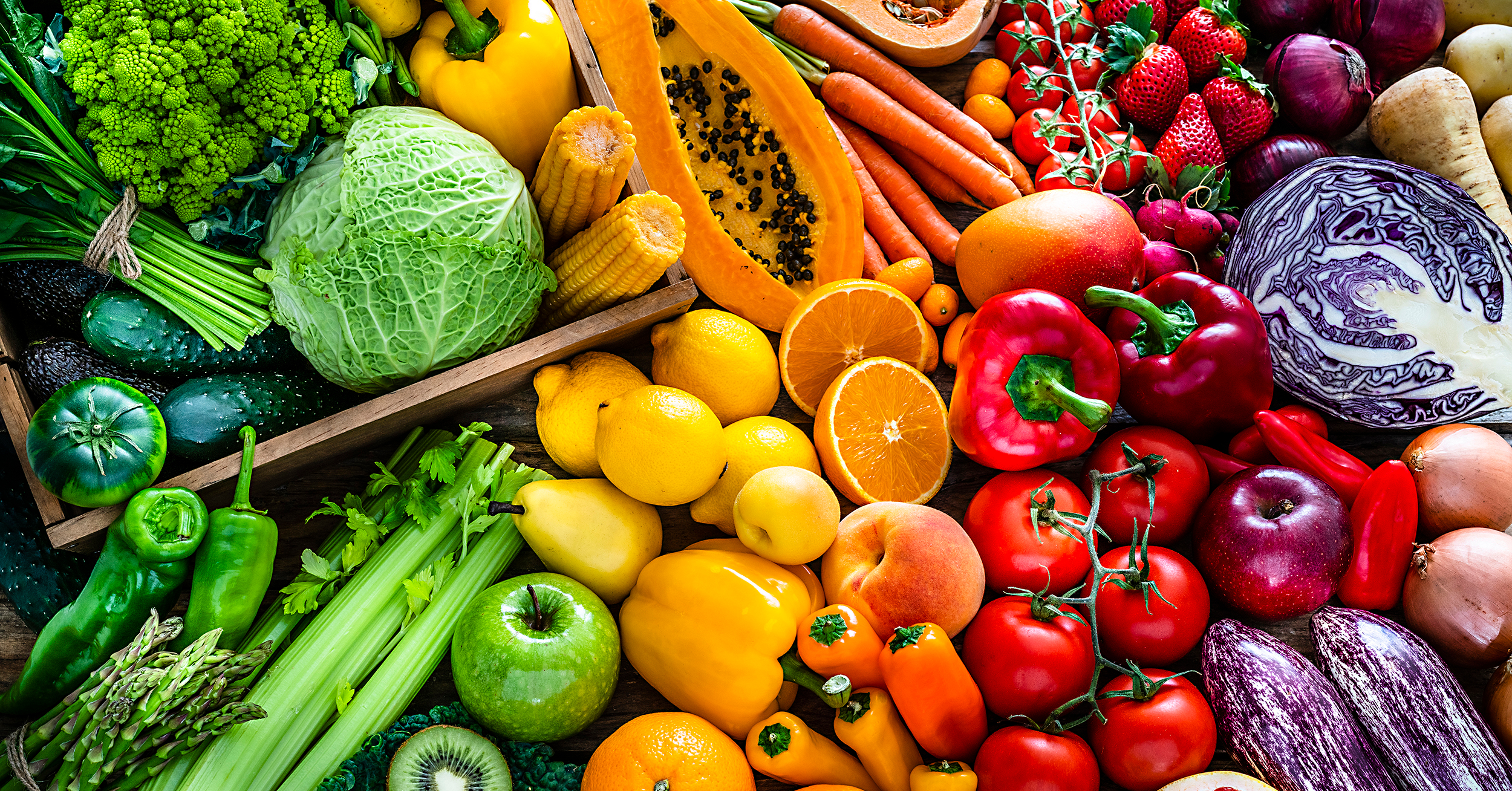 In order to have a fiber-rich diet, you must eat a variety of fruits and vegetables.