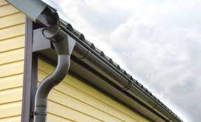 Top Common Eavestrough Problems and How to Troubleshoot Them