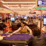 The Evolution of Gambling: A Comparative Analysis of Land-Based Casinos and Online Platforms – The Case of PQ88 in Vietnam